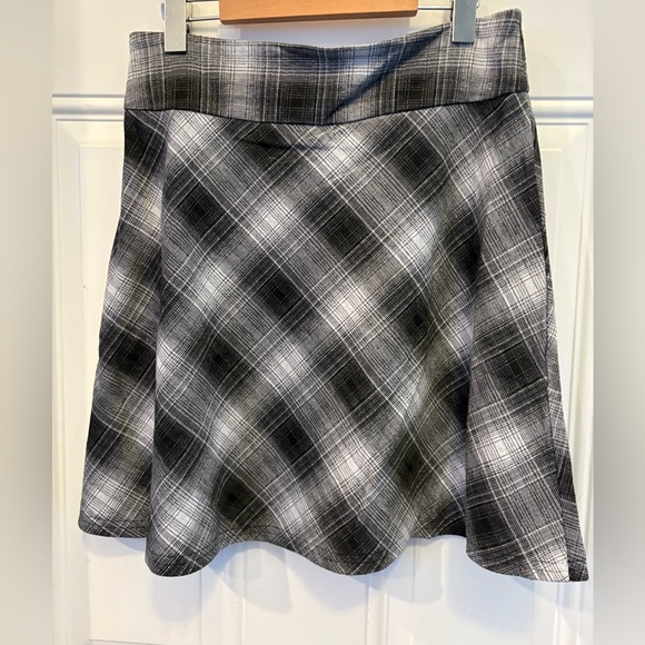 Plaid Black and Gray Women's Skirt - Picture 3 of 5